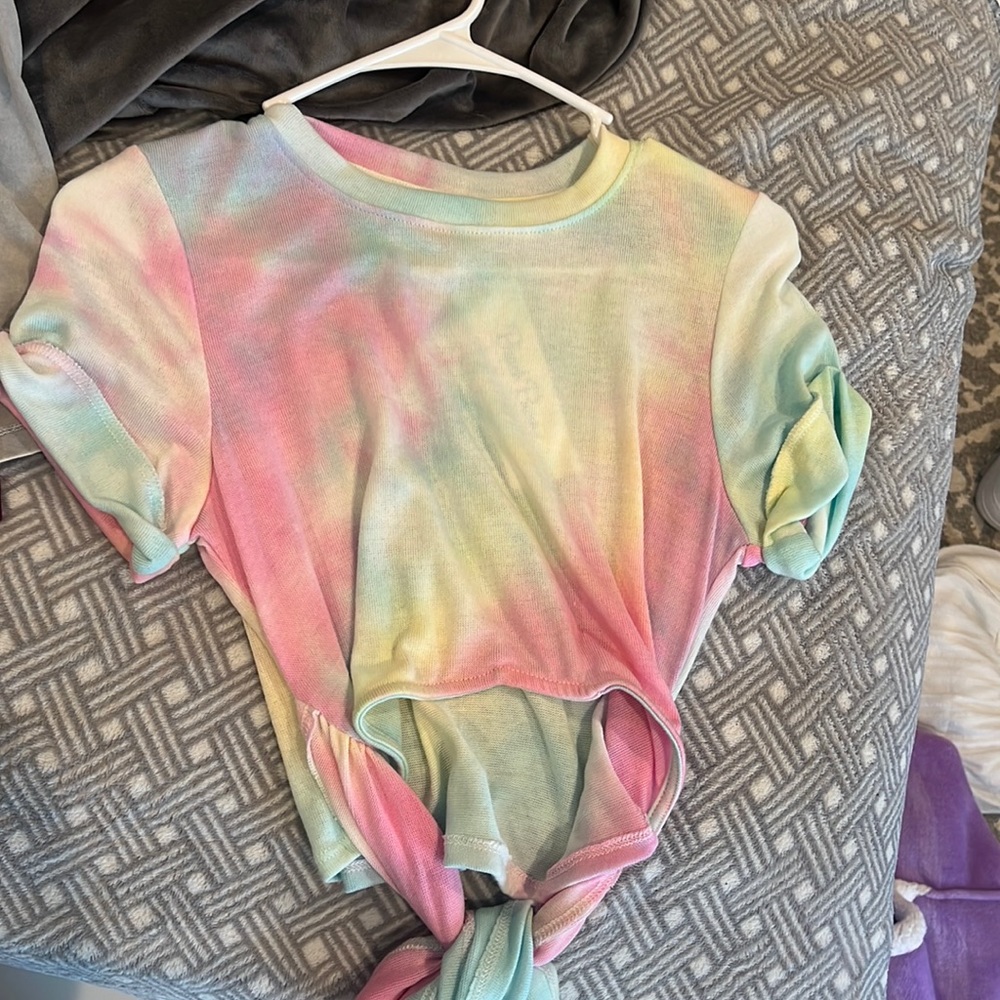 Beach bunny top